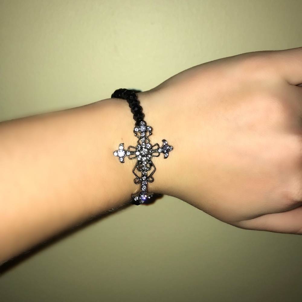 Bracelets - Picture 5 of 6